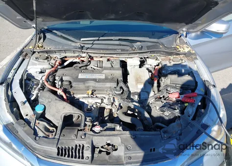 2017 Honda Accord Hybrid Ex-L z USA, uszkodzony, nr VIN JHMCR6F55HC004076